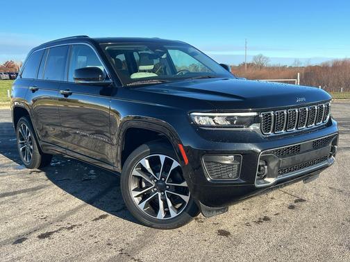 2022 Jeep Grand Cherokee Overland
