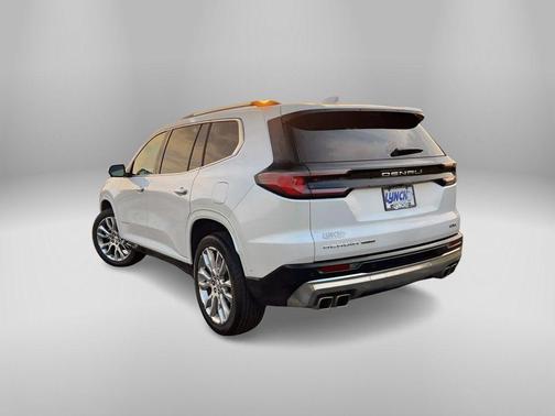 2024 GMC Acadia Denali