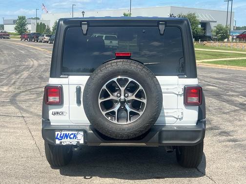 Bright White Clearcoat 2026 Jeep Wrangler Sport