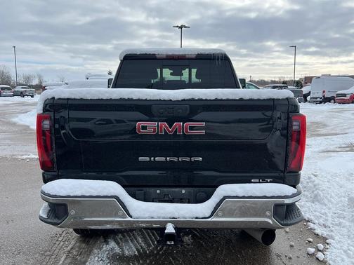 2024 GMC Sierra 2500 SLT