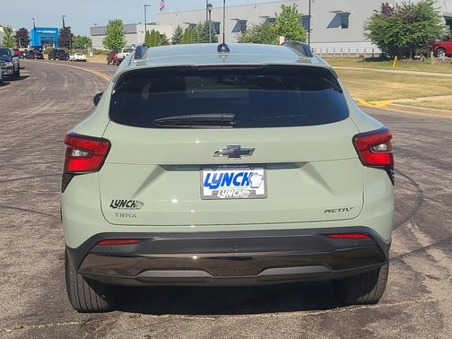 Green 2025 Chevrolet Trax ACTIV