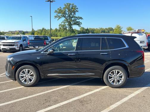 2023 Cadillac XT6 Luxury AWD