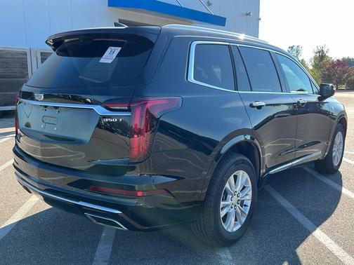 2023 Cadillac XT6 Luxury AWD