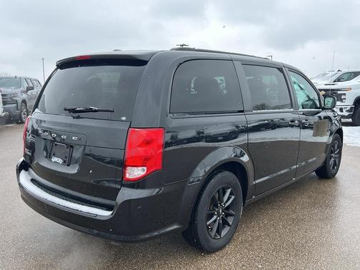 2020 Dodge Grand Caravan SE