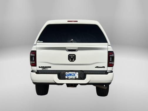 Bright White Clearcoat 2022 RAM 2500 Laramie