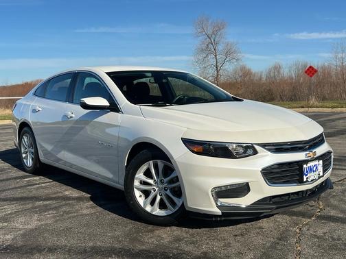 2017 Chevrolet Malibu 1LT