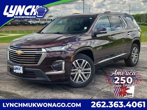 Black Cherry Metallic 2023 Chevrolet Traverse High Country