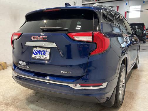 2023 GMC Terrain Denali