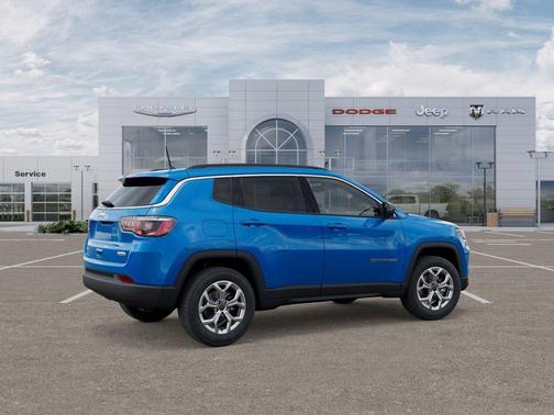 2025 Jeep Compass Latitude