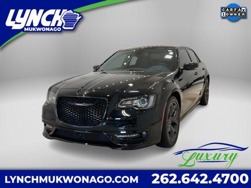 2023 Chrysler 300 S