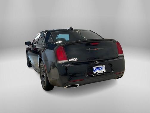 2023 Chrysler 300 S