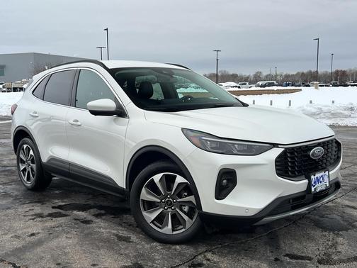 2024 Ford Escape Platinum