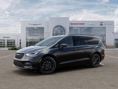 Diamond Black 2026 Chrysler Pacifica Limited
