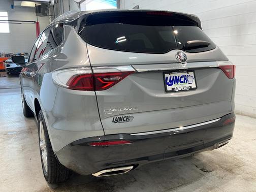 2023 Buick Enclave Premium