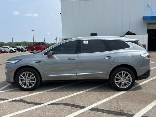 2023 Buick Enclave Premium
