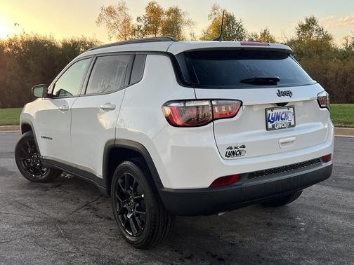 2026 Jeep Compass Latitude