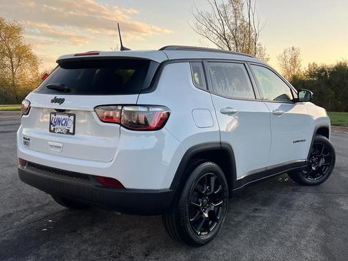 2026 Jeep Compass Latitude