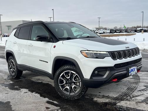 2024 Jeep Compass Trailhawk