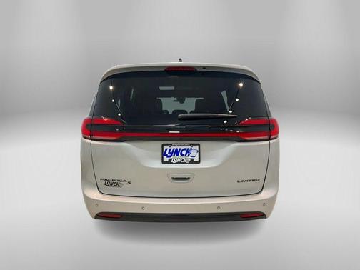 2024 Chrysler Pacifica Limited