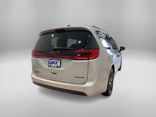 2024 Chrysler Pacifica Limited