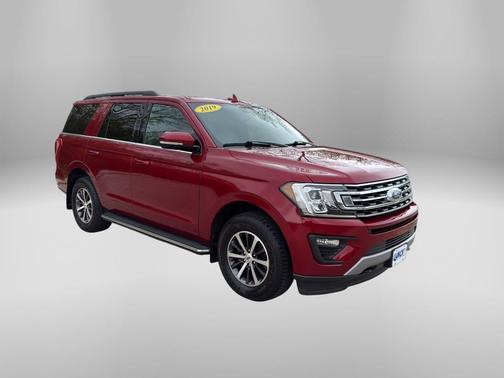 Ruby Red Metallic Tinted Clearcoat 2019 Ford Expedition XLT