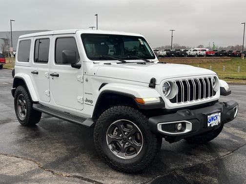 2024 Jeep Wrangler Sahara