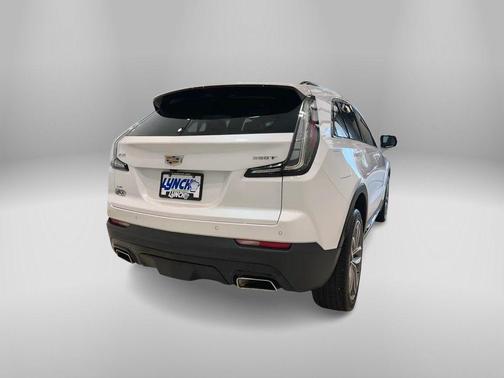 2022 Cadillac XT4 Sport