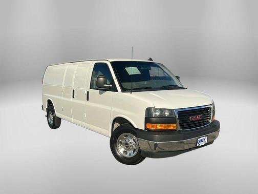 2020 GMC Savana 3500 Work Van