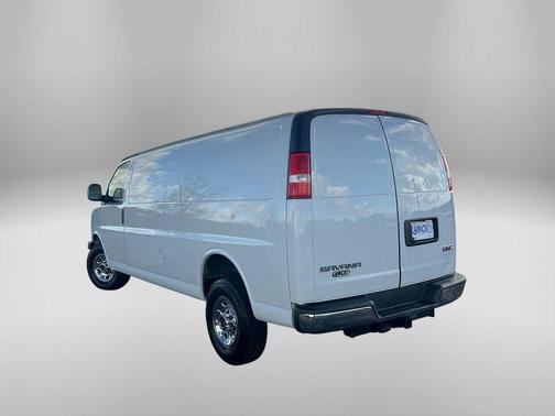 2020 GMC Savana 3500 Work Van