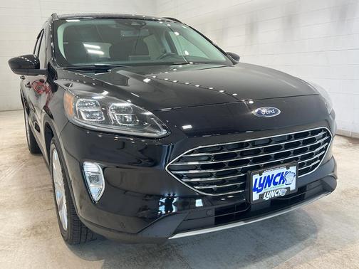 2021 Ford Escape Titanium Hybrid