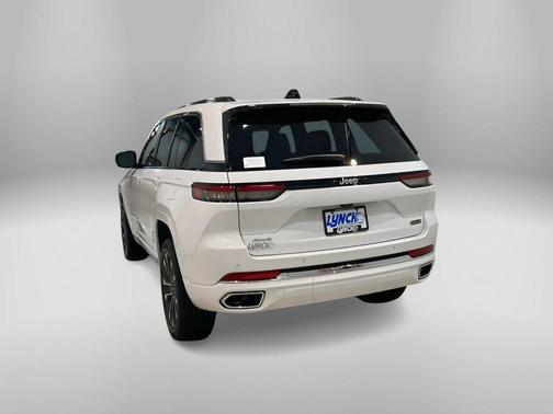 2025 Jeep Grand Cherokee Overland