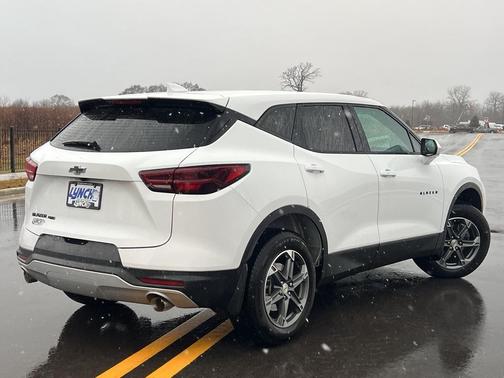 2024 Chevrolet Blazer LT