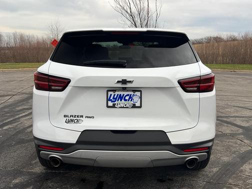 2024 Chevrolet Blazer LT