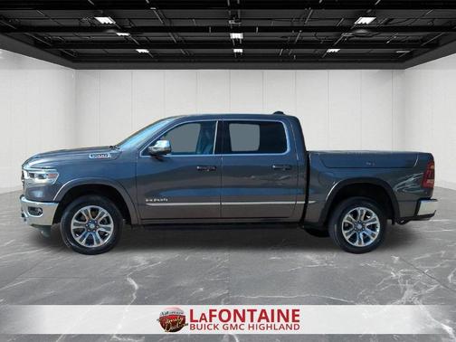 Granite Crystal Metallic Clearcoat 2023 RAM 1500 Limited