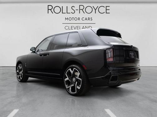 Black Diamond 2027 Rolls-Royce Cullinan