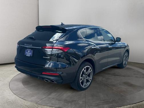 2022 Maserati Levante Modena