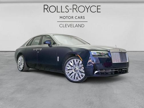 Midnight Sapphire 2026 Rolls-Royce Ghost
