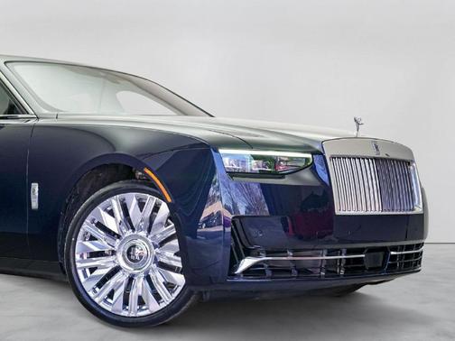Midnight Sapphire 2026 Rolls-Royce Ghost