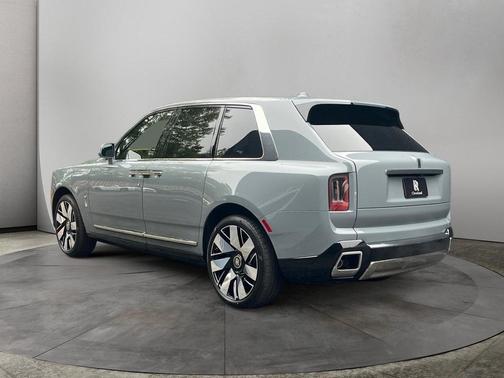 2025 Rolls-Royce Cullinan