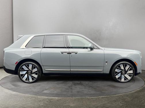 2025 Rolls-Royce Cullinan