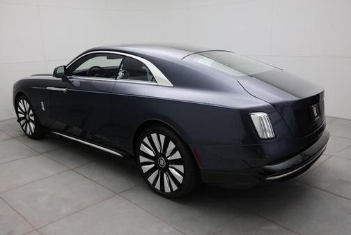 2025 Rolls-Royce Spectre