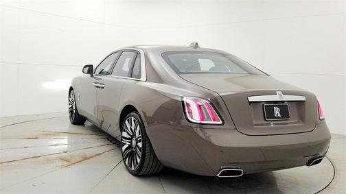 2025 Rolls-Royce Ghost