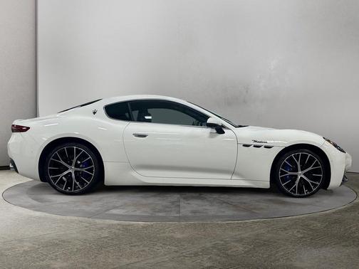 2024 Maserati GranTurismo Modena