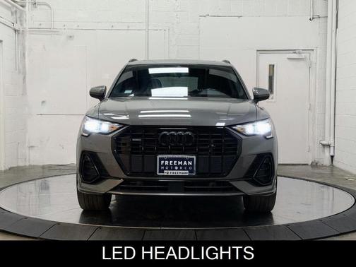 2022 Audi Q3 45 S line Premium
