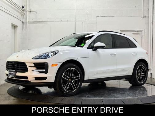 2021 Porsche Macan S