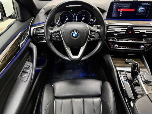 2018 BMW 540 i