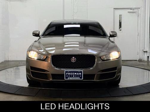 2017 Jaguar XE 35t Premium