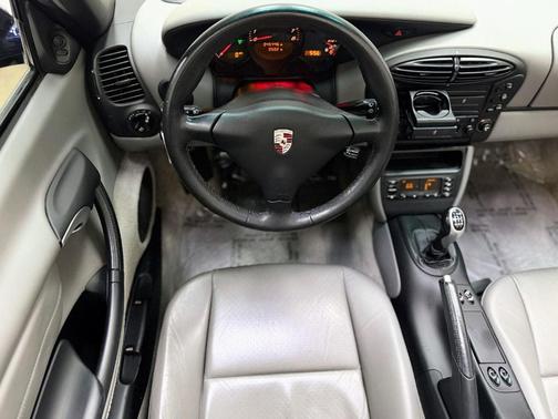 2001 Porsche Boxster