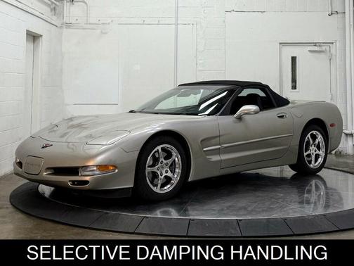 2002 Chevrolet Corvette Base