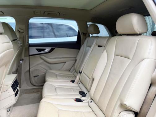 2018 Audi Q7 2.0T Premium Plus